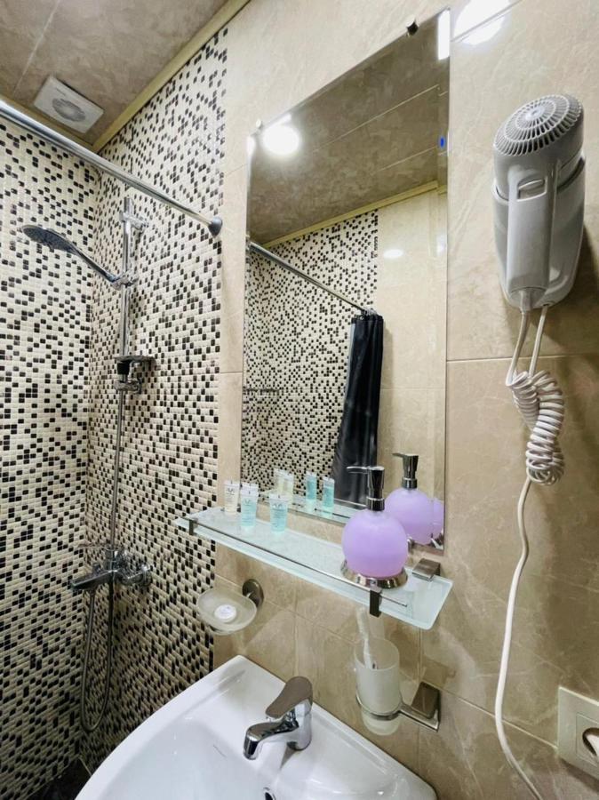 My Cityhotel Tbilisi Buitenkant foto