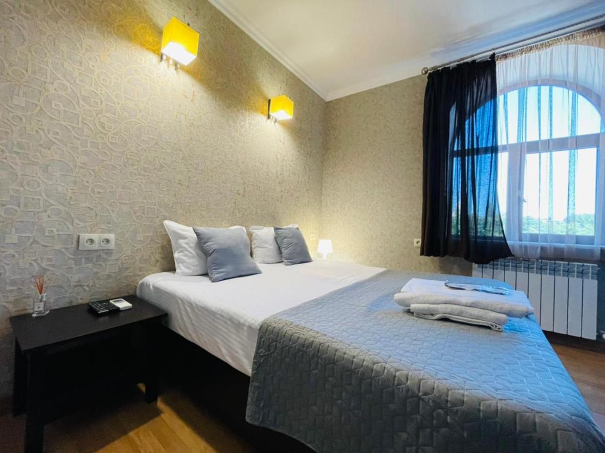 My Cityhotel Tbilisi Buitenkant foto